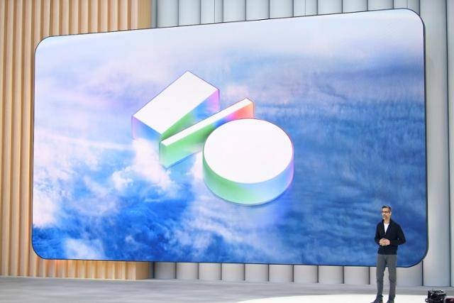 순다르 피차이 구글 최고경영자가 20일 미국 실리콘밸리 구글 본사에서 열린 연례 개발자 회의(I/O)에서 발언하고 있다. 구글 제공