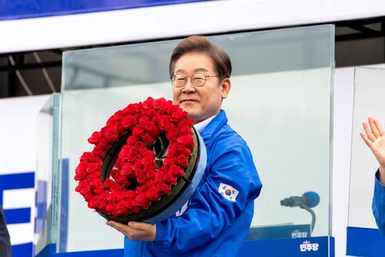 이재명 더불어민주당 대선 후보가 20일 오후 경기도 고양시 일산문화공원에서 유세를 펼치고 있다. 김성룡 기자