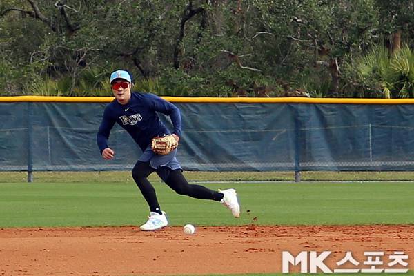 탬파베이의 김하성이 수비 훈련을 하고 있다. 사진(美 포트 샬럿)= 김재호 특파원