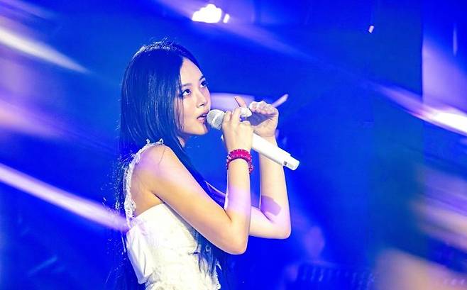 [서울=뉴시스] 비비. (사진 = 필굿뮤직 제공) 2025.05.19. photo@newsis.com *재판매 및 DB 금지