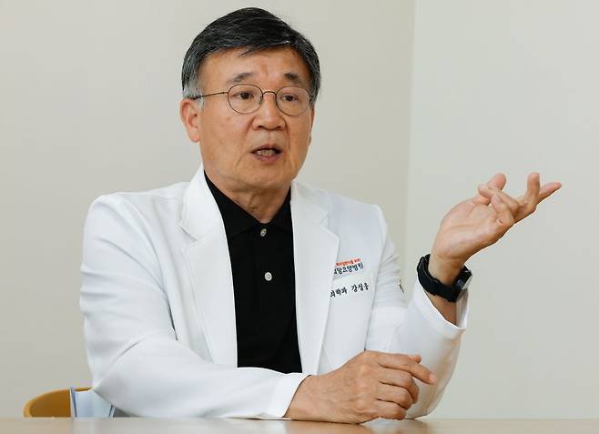 강성웅 승일희망요양병원장.