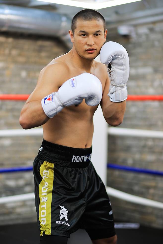 복싱 WBA 아시아 챔피언 최시로  (서울=연합뉴스) 류효림 기자 = WBA 아시아 챔피언 최시로가 20일 서울 강남구 FW1 복싱클럽에서 연합뉴스와 인터뷰 뒤 훈련하고 있다. 2025.5.20 
 ryousanta@yna.co.kr