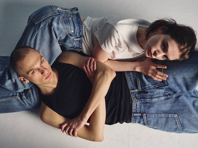 삼성물산 패션부문이 운영하는 편집숍 비이커의 자체 브랜드 '스티치 컴스 블루'. / 사진=삼성물산 패션부문