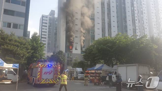 화재현장(경기도소방재난본부 제공.재판매 및 DB금지)