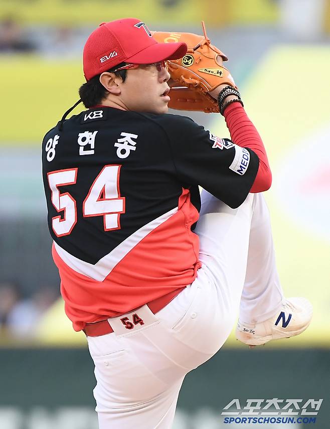 11일 인천 SSG랜더스필드에서 열린 KIA-SSG의 더블헤더 2차전.  선발투수 양현종이 투구하고 있다. 인천=정재근 기자 cjg@sportschosun.com/2025.5.11/