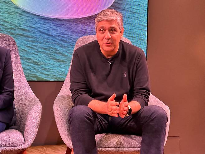 21일 미국 마운틴뷰에서 열린 구글 I/O 2025에서 코라이 카부츠추오글루 딥마인드 CTO가 글로벌 취재진과 간담회를 갖고 있다./오로라 특파원