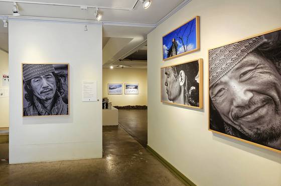 올해는 사진작가 김영갑의 20주기다. 김영갑 20주기 전시회가 열리고 있는 제주 김영갑갤러리 '두모악'.