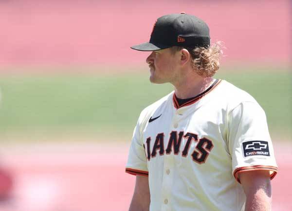 로건 웹은 이날 4이닝 동안 6실점을 허용했다. 사진= Kelley L Cox-Imagn Images= 연합뉴스 제공