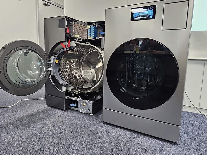 삼성전자 올인원 세탁건조기 ‘비스포크AI 콤포’ [삼성전자 제공]