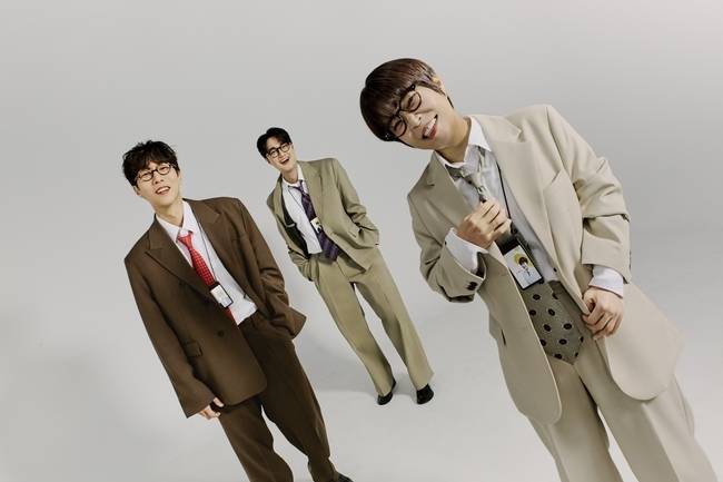 안테나 제공