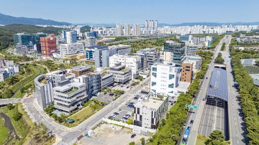 비수도권 최대 정보통신기술(ICT) 집적단지인 수성알파시티 전경. 대구시 제공