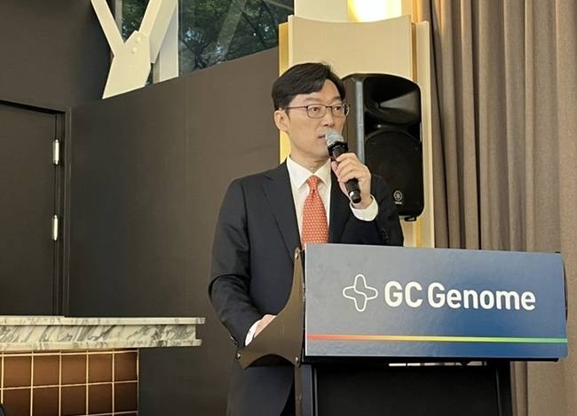 GC지놈 기창석 대표이사가 23일 기자간담회를 열고 코스닥 상장과 관련해 사업전략 및 비전에 대해 발표하고 있다. /사진=GC지놈
