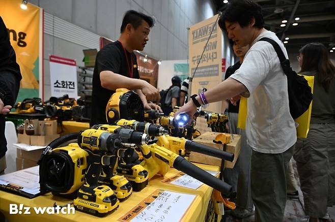 23일 경기 고양시 킨텍스에서 캠핑·아웃도어·레포츠 박람회 '국제아웃도어캠핑&레포츠페스티벌'이 개최되고 있다./사진=이명근 기자 qwe123@