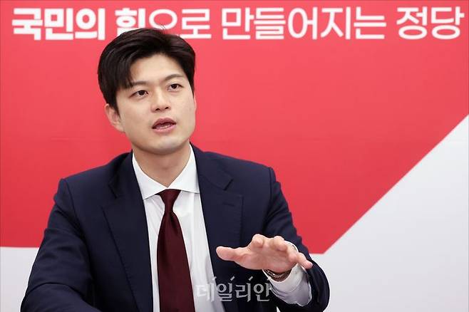 김용태 국민의힘 비상대책위원장이 22일 오후 국회에서 데일리안과 인터뷰를 하고 있다. ⓒ데일리안 홍금표 기자