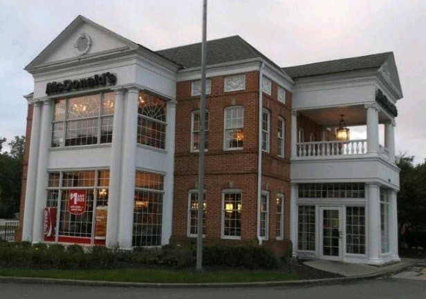 image.png 전 세계의 특이한 맥도날드 건물들