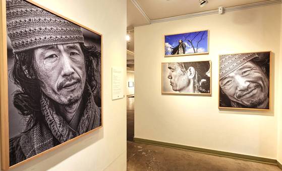 올해는 사진작가 김영갑의 20주기다. 제주 김영갑갤러리 ‘두모악’에서 20주기 전시회가 열리고 있다.