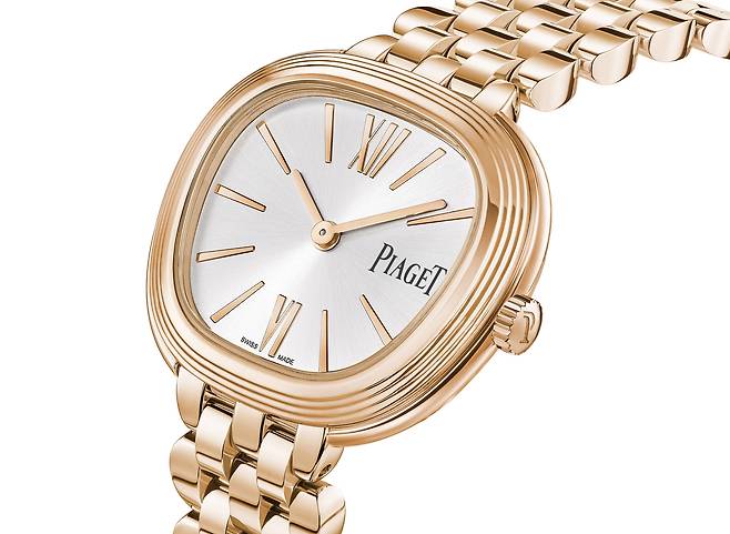 2025년 워치스&원더스 시계 박람회에서 피아제가 선보인 식스티 워치. 사진 피아제