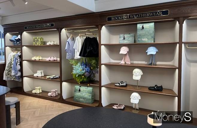 사진은 서울 성동구 성수동 락피쉬웨더웨어 성수점. /사진=염윤경 기자