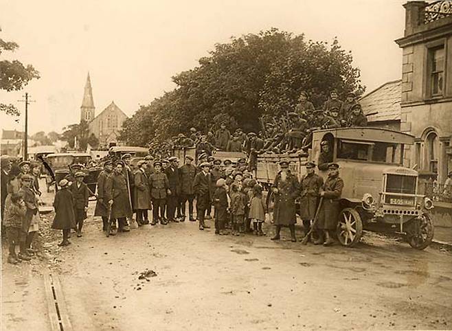아일랜드 내전 (출처: National Library of Ireland on The Commons, 1922, No restrictions, via Wikimedia Commons)