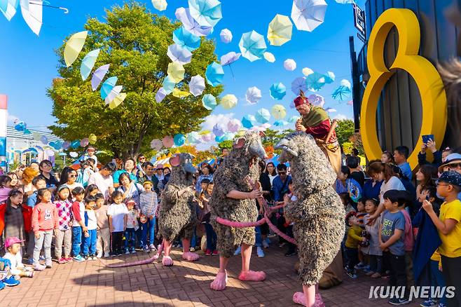 2024 춘천세계인형극제 야외공연 모습. (춘천시 제공)