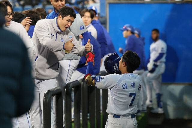 최원태와 이재현./삼성 라이온즈