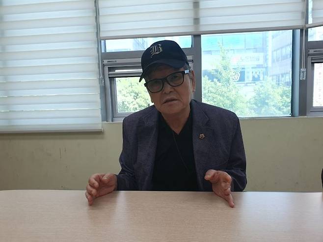 [시흥=뉴시스] 구무서 기자 = 지난 22일 시흥장애인종합복지관에서 인터뷰를 하는 조안열씨 2025.05.22 nowest@newsis.com *재판매 및 DB 금지