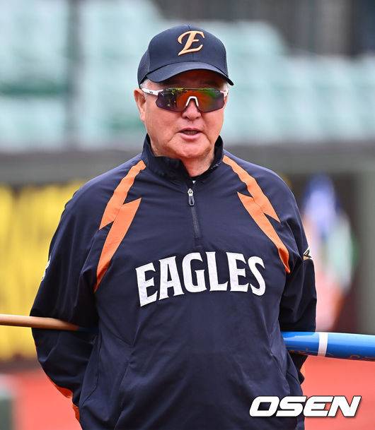 [OSEN=이석우 기자] 한화 김경문 감독. 2025.05.22 / foto0307@osen.co.kr