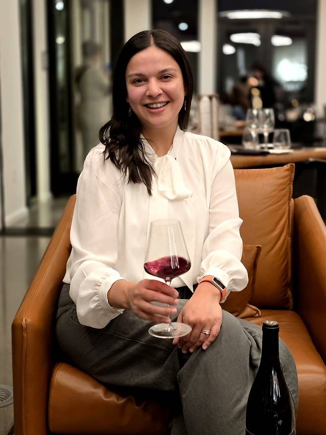 발데마르 와이메이커&nbsp;Devyani Isabel Gupta.