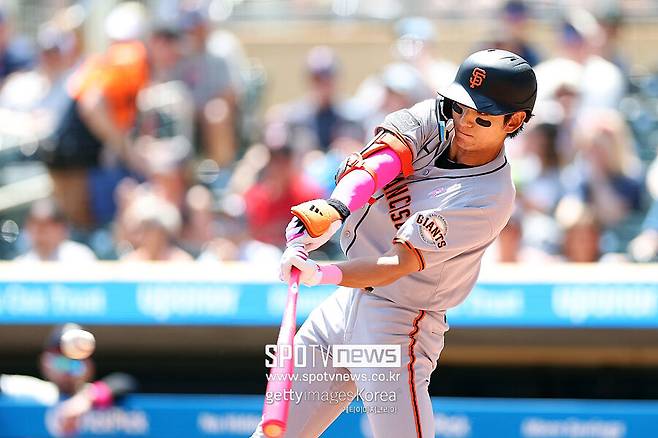 ▲ 99타석 연속 무볼넷 행진의 종지부를 찍은 이정후는 본격적인 출루율 상승에 도전한다