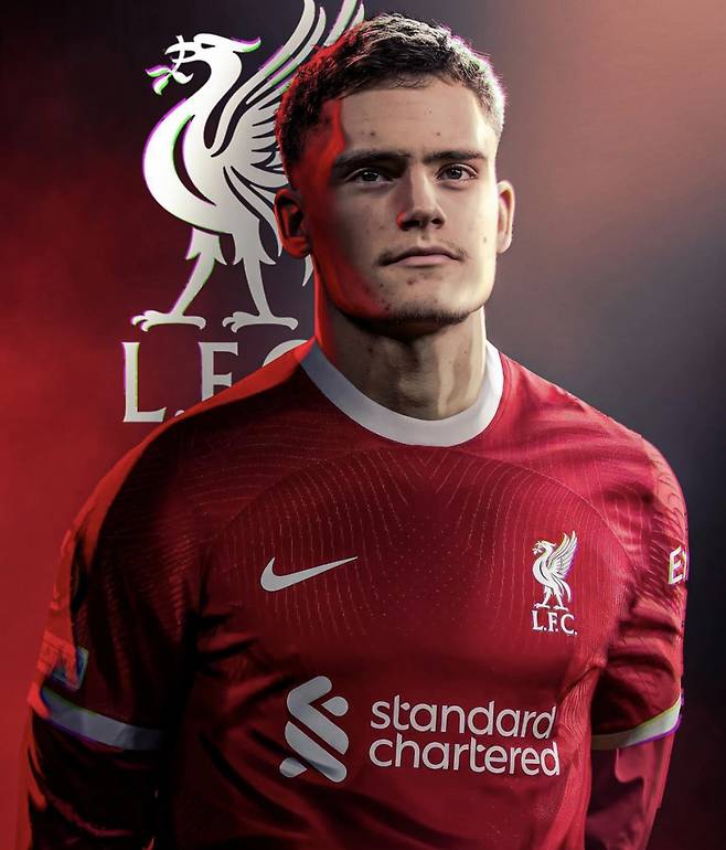 바이엘 레버쿠젠 플로리안 비르츠의 리버풀 유니폼 합성 사진. /사진=안필드에디션 SNS 캡처