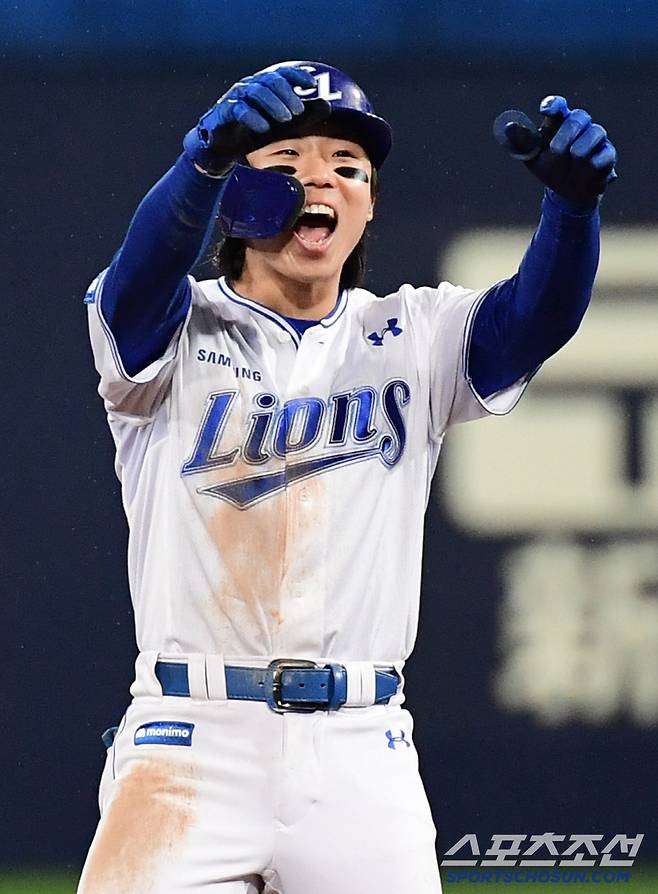 24일 대구 삼성라이온즈파크에서 열린 KBO리그 삼성과 KIA의 경기. 8회말 2사 만루. 2타점 2루타 날린 김성윤. 대구=송정헌 기자songs@sportschosun.com/2025.05.24/