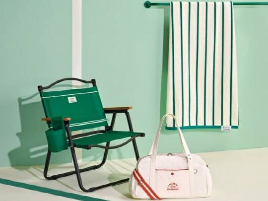 사진은 스타벅스 코리아와 라코스테가 협업해 선보이는 e-프리퀀시 상품. 스타벅스 코리아 제공