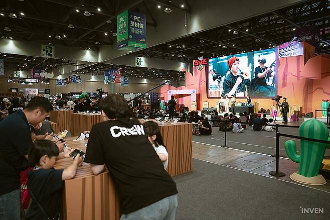 ▲ 다양한 즐길거리가 모여 있는 플레이엑스포