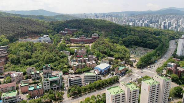 지난해 분당신도시 이주지원주택 공급 후보지로 선정됐던 야탑동 중앙도서관 일대. 성남시 제공