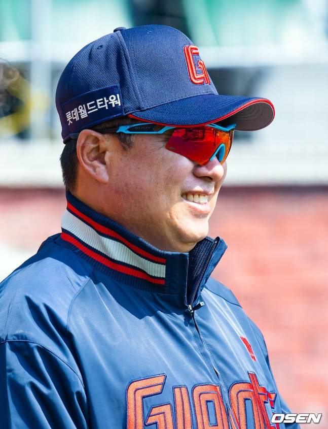 롯데 김태형 감독.