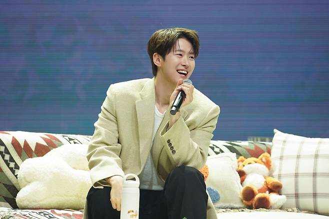 사진=사람엔터테인먼트