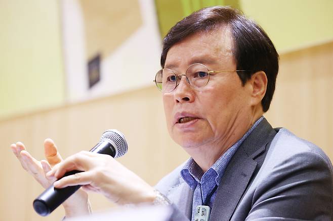 도종환 시인. /연합뉴스