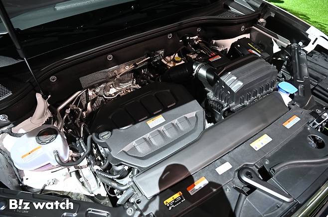 폭스바겐코리아가 26일 인천 중구 스튜디오파라다이스에서 대형 SUV '신형 아틀라스'가 공개하고 있다./사진=이명근 기자 qwe123@