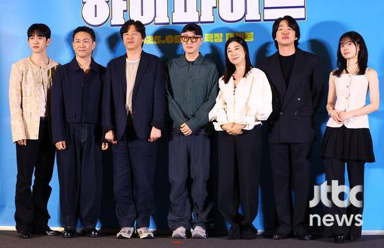 26일 오후 서울 용산구 CGV 아이파크몰점에서 영화 '하이파이브' 언론시사회 및 기자간담회가 열렸다. 강형철 감독, 배우 이재인, 안재홍, 라미란, 김희원, 오정세, 박진영이 참석했다. 박세완 엔터뉴스팀 기자 park.sewan@jtbc.co.kr