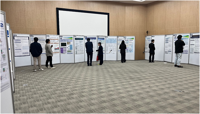 다우바이오메디카는 최근 대한진단면역학회 2025년 춘계학술대회에서 서울대병원 연구팀과 진행한 '혈청 펩시노겐 검사를 활용한 위축성 위염 중증도 평가 연구' 결과를 초록 발표했다.(사진=다우바이오메디카)