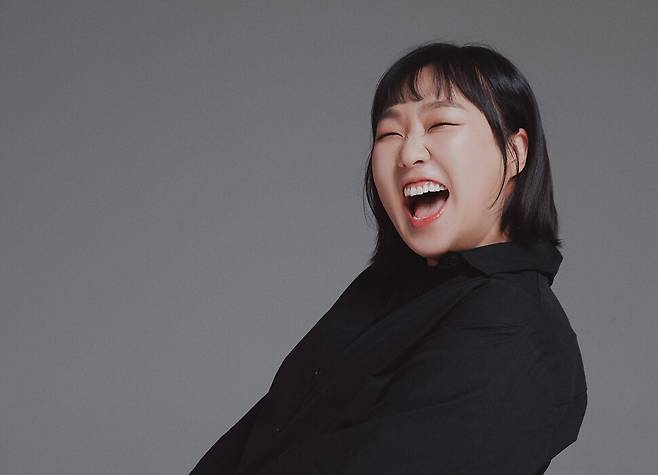 코미디언 이수지. 씨피엔터테인먼트 제공