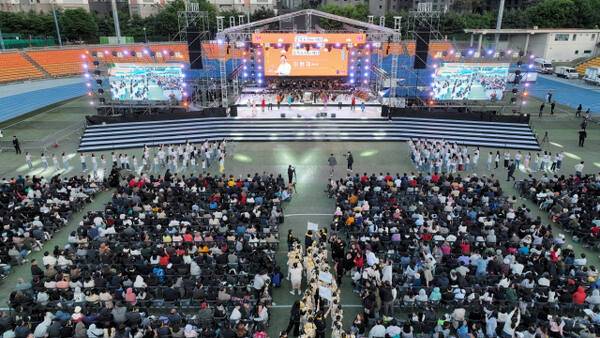 2만4천여 명의 하남시민이 운집한 ‘뮤직 人The 하남’. 하남시 제공