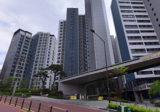 서울 마포구 염리동 ‘마포프레스티지자이’. [사진 출처 = 로드뷰]