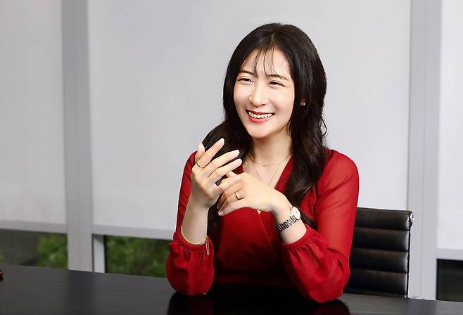 소프라노 김지연씨가 21일 서울 마포구 인근에서 헤럴드경제와 인터뷰를 하고 있다. 최은지 기자.