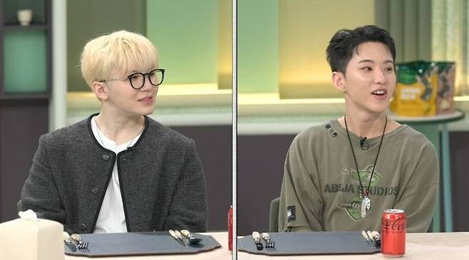 [서울=뉴시스] 그룹 '세븐틴' 호시와 우지가 25일 JTBC 예능프로그램 '냉장고를 부탁해'에서 회식비로 1000만원을 쓴 일화를 공개했다. (사진=JTBC 제공) 2025.05.28 photo@newsis.com *재판매 및 DB 금지