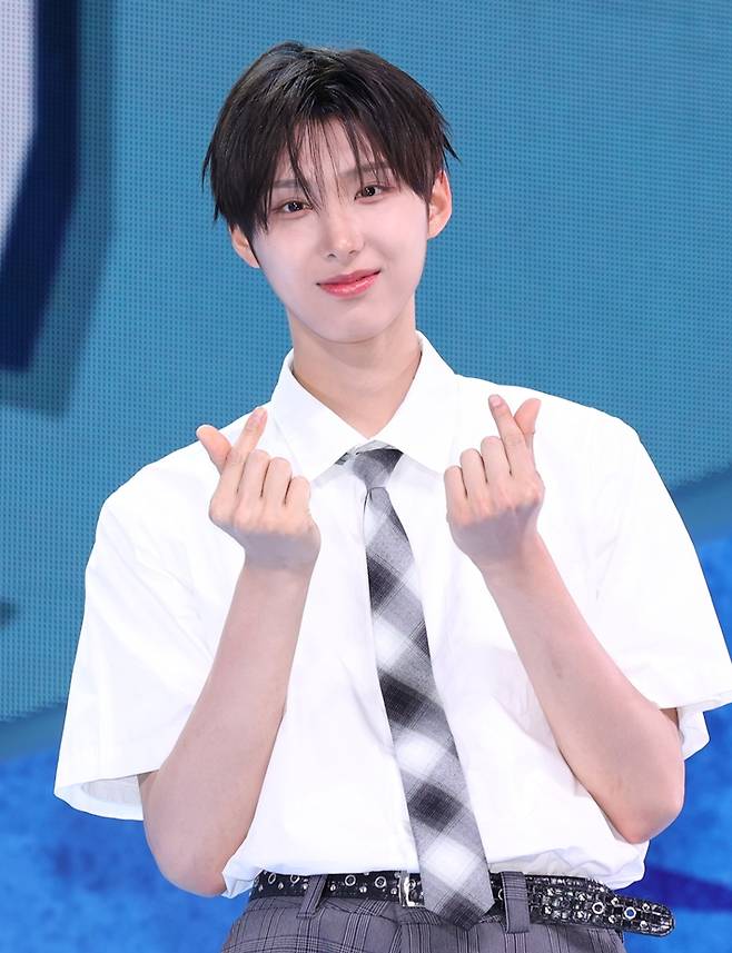 킥플립 주왕. JYP엔터테인먼트 제공