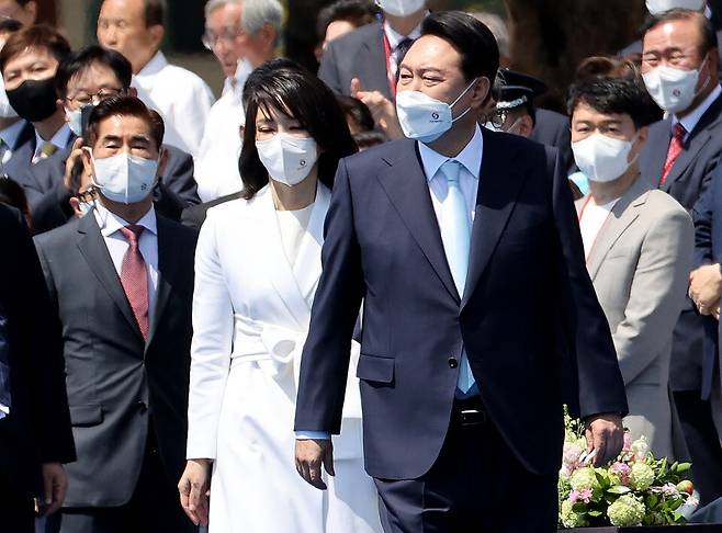 윤석열 전 대통령과 김건희 여사가 지난 2022년 5월10일 오전 서울 여의도 국회에서 열린 제20대 대통령 취임식에 참석하고 있는 모습. ⓒ국회사진취재단