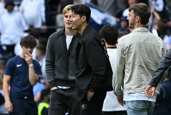 ▲ 브라이턴은 4골을 퍼부으며 토트넘을 4-1로 이겼다. 손흥민은 벤치에서 경기를 봤다. ⓒ연합뉴스/AFP/REUTERS