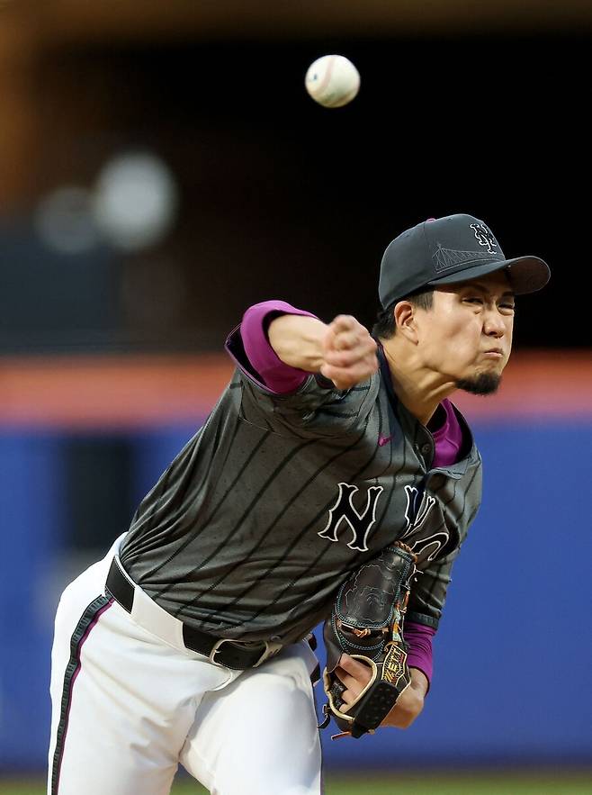 ▲ LA타선을 상대로 5.1이닝 1실점 호투로 시즌 5승을 수확한 센가 코다이. ⓒ연합뉴스