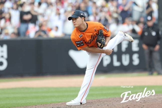 한화 정우주가 25일 대전 롯데전에서 역투하고 있다. /사진=한화 이글스 제공